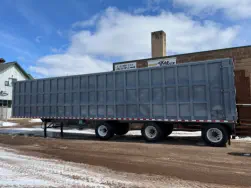 3 Axle Trailer SOLD